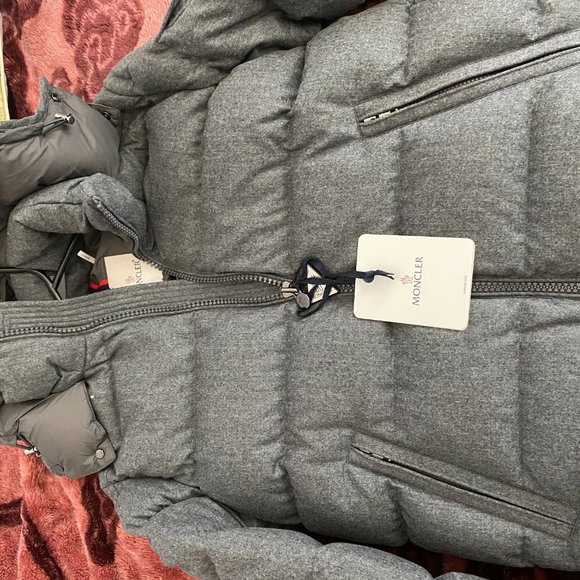 Moncler Montgenevre - Picture 4 of 5